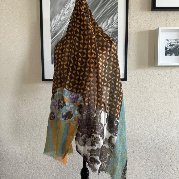 SAACHI Wool Silk Scarf Wrap Shawl  Floral Paisley Print - Picture 4 of 8